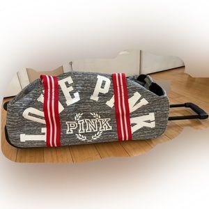 Victoria's Secret Love Pink Grey Rolling Carry ON Wheel DUFFLE BAG Luggage Read
